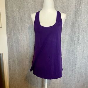 Lululemon love tank size 6